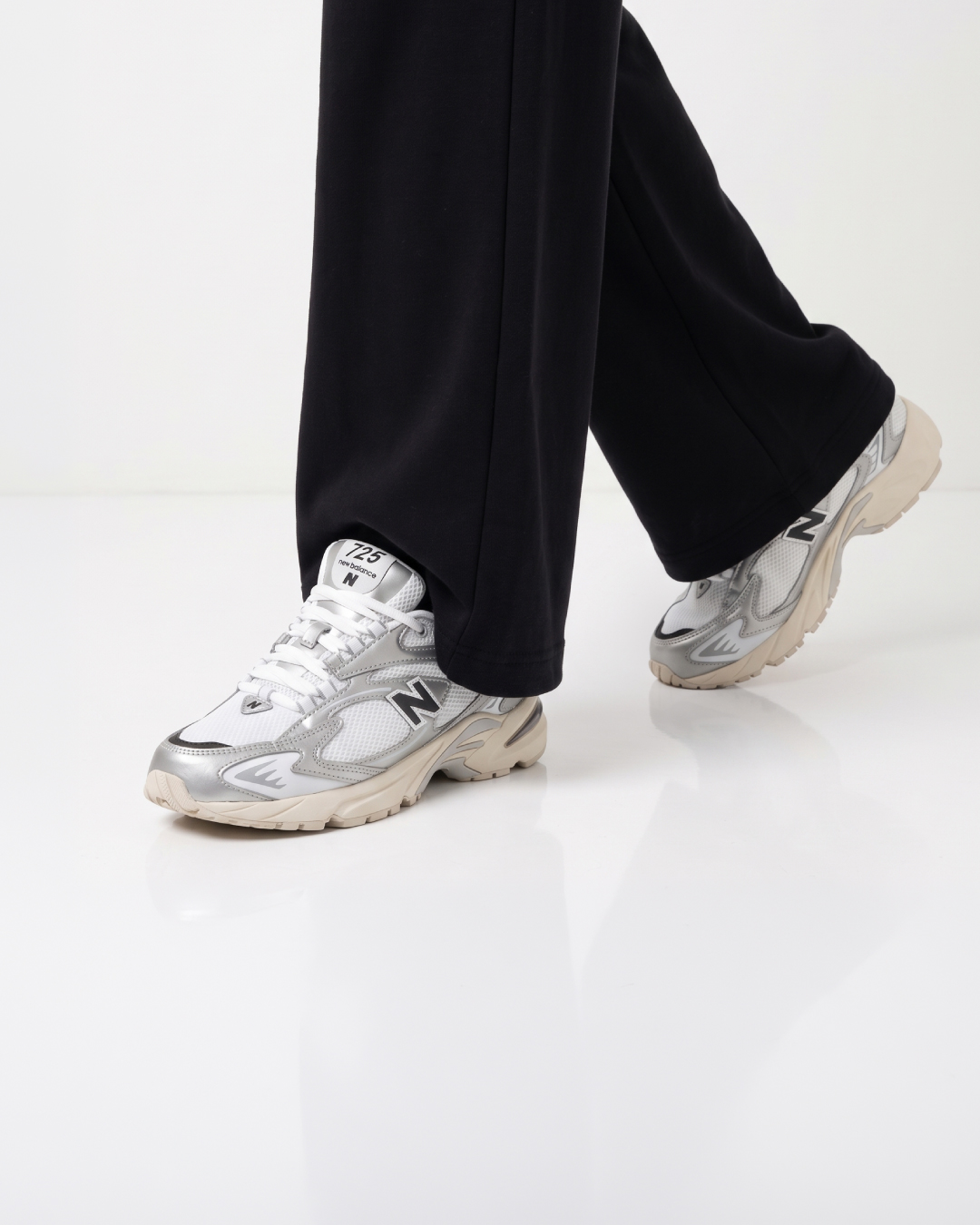 Sneakers 725 Argento